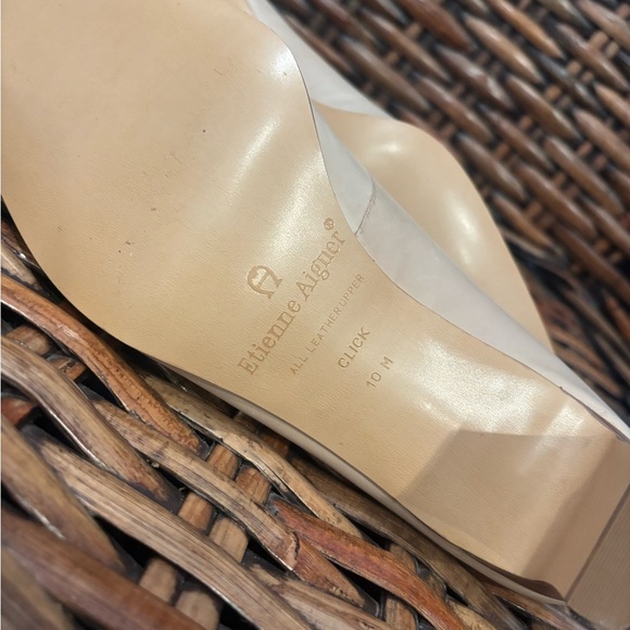 Etienne Aigner Cream Heels with Wooden Block Heel in size 10. Great condition! - Picture 12 of 15